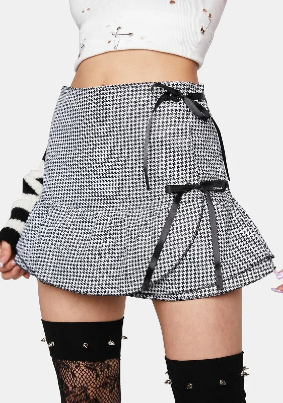 Women's Relaxed Outfit Fashion Essentials Do All The Talking Mini Skirt