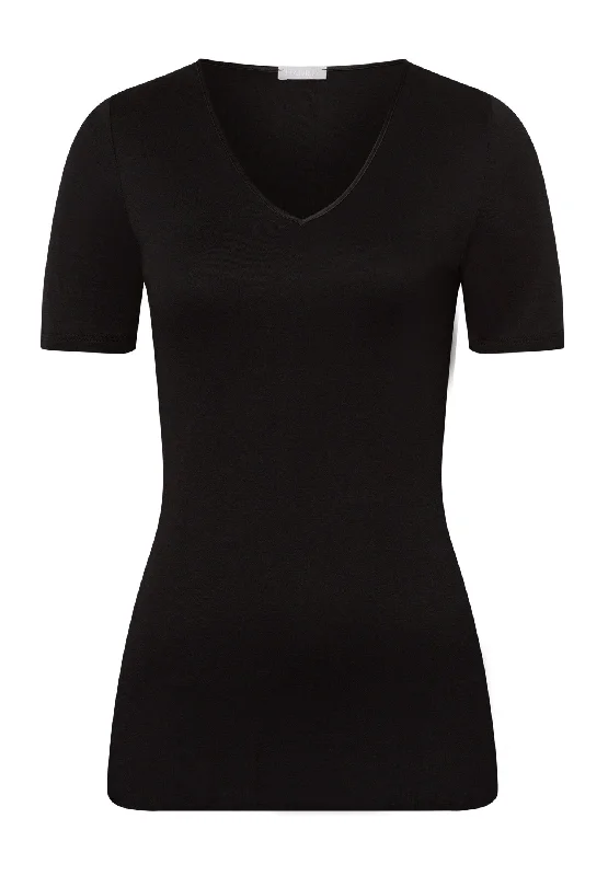 Women's Trendy Activewear Apparel Limited Styles Cotton Seamless Fitted Cotton V-Neck Top | Black 71603-019