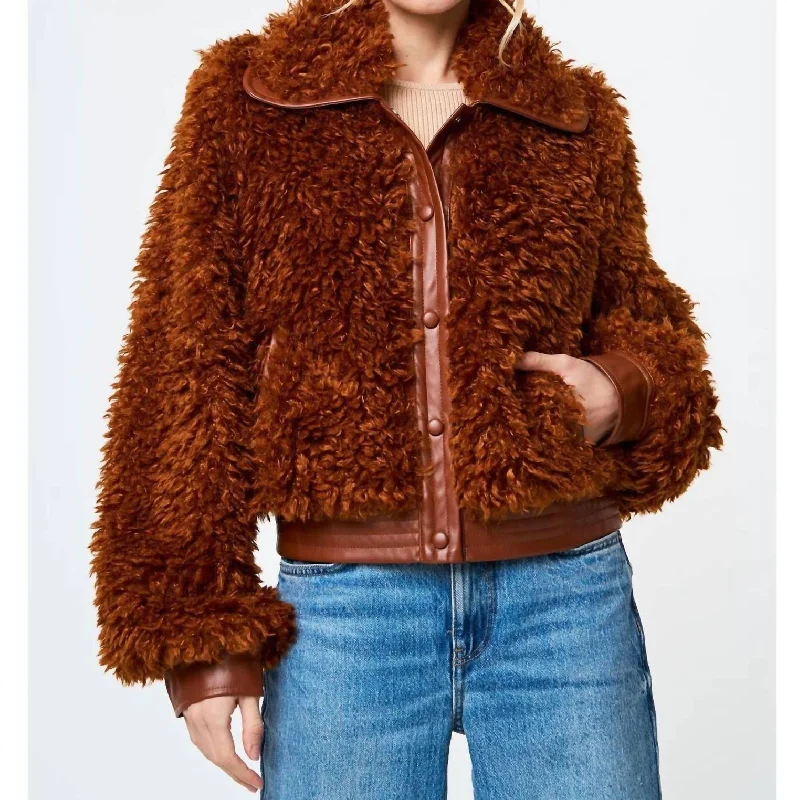 Women's Activewear Outfit Faux Fur Bomber Jacket In Brown