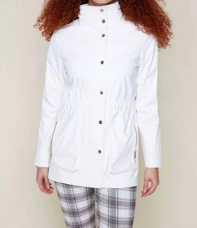 Women's Vintage-Inspired Clothing Wax Waterproof Rain Jacket In White