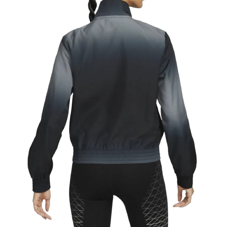 Refresh Your Wardrobe With Our Fashion Deals Women's Dri-Fit Running Jacket In Black