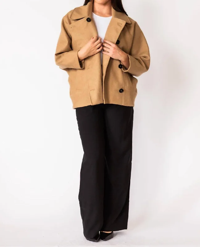 Women's Garments Clara Coat In Brown