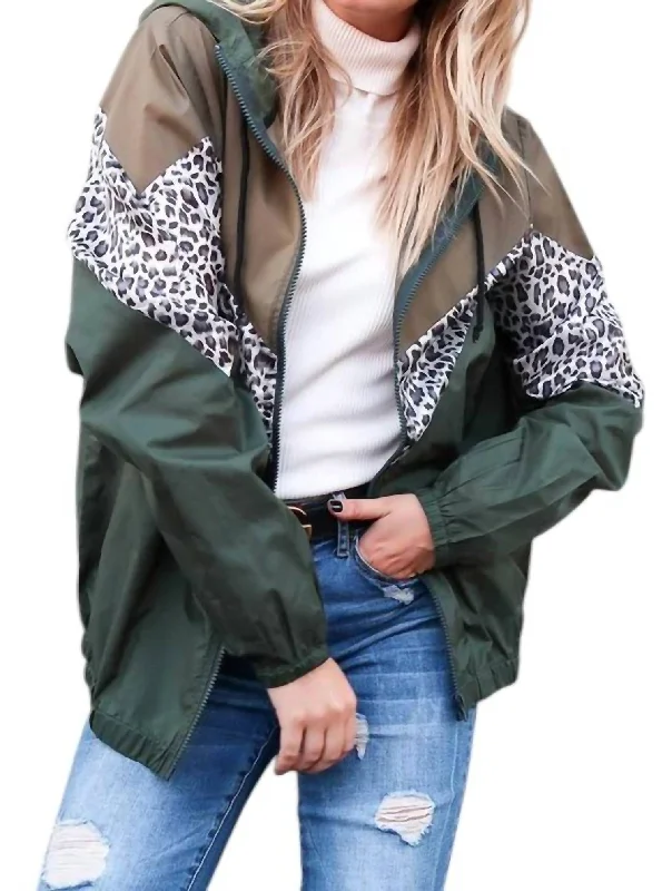 Fashion Clearance Sale – Grab The Best Deals Today A Glimpse In The Past Windbreaker Jacket In Forest Green