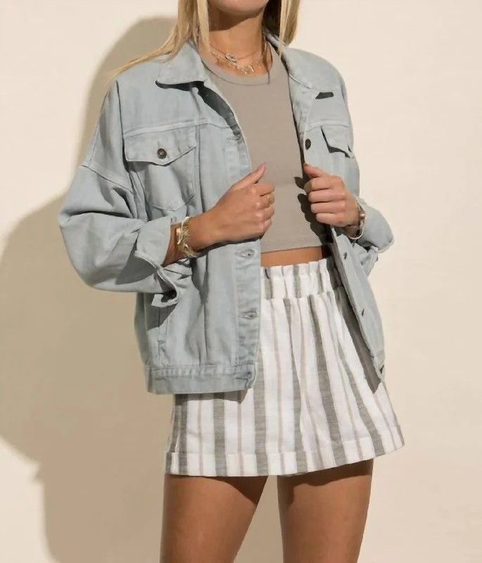 Women's Urban Clothing Denim Jacket In Powder Blue