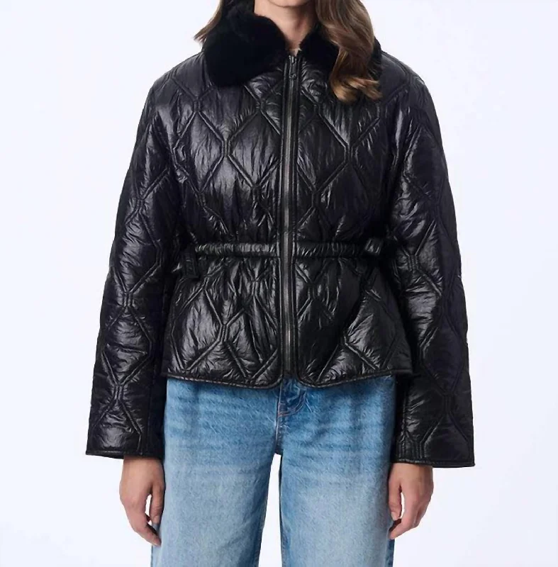 Women's Comfortable Garments Faux Fur Zip Jacket In Black