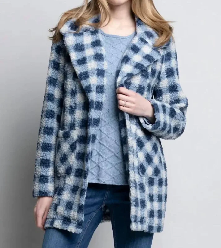 Affordable Women's Garments Checker Fleece Jacket In Blue