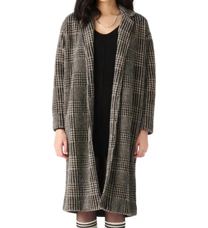 Women's Clothes And Apparel Sets Houndstooth Plaid Soft Knit Jacket In Tan