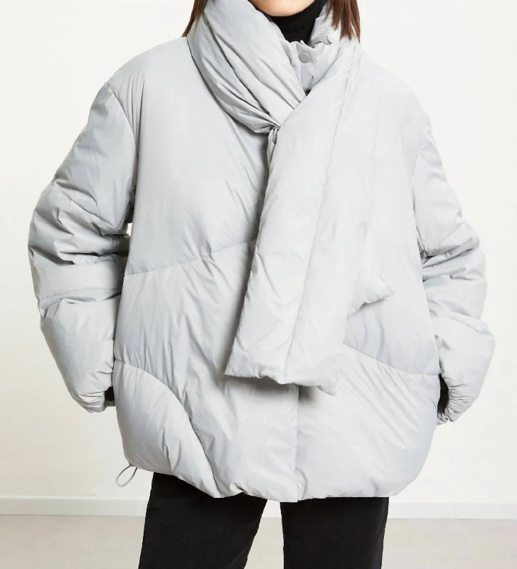 Women's Versatile Apparel Short Down Jacket In Fog